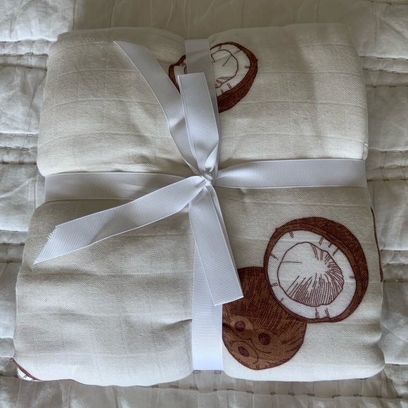 Kahakai Kids NWT Muslin Coconut Keiki Lounger Crib/Todfler Bed Blanket - Picture 9 of 9